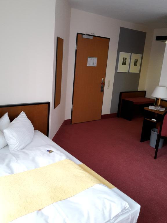 City Hotel Aschersleben Εξωτερικό φωτογραφία